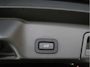 Land Rover Range Rover Evoque 1.5 P300e AWD R-Dynamic SE [PANORAMADAK, ADAPTIVE CRUISE CONTROL, APPLE CARPLAY, ANDROID, RONDOM CAMERA, MEMORY SEATS, STOELVERWARMING, DODEHOEKDETECTIE, ELEKTRISCHE ACHTERKLEP, LEDER, LED, CLIMATE CONTROL, NAVIG