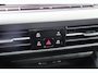 Volkswagen Golf 1.5 eTSI 150pk DSG 1st Edition Style | Panoramadak | Elek. Stoel | Achterbank Verwarmd