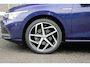 Volkswagen Golf 1.5 eTSI 150pk DSG 1st Edition Style | Panoramadak | Elek. Stoel | Achterbank Verwarmd