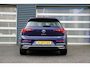 Volkswagen Golf 1.5 eTSI 150pk DSG 1st Edition Style | Panoramadak | Elek. Stoel | Achterbank Verwarmd