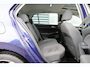 Volkswagen Golf 1.5 eTSI 150pk DSG 1st Edition Style | Panoramadak | Elek. Stoel | Achterbank Verwarmd