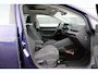 Volkswagen Golf 1.5 eTSI 150pk DSG 1st Edition Style | Panoramadak | Elek. Stoel | Achterbank Verwarmd
