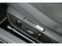 Volkswagen Golf 1.5 eTSI 150pk DSG 1st Edition Style | Panoramadak | Elek. Stoel | Achterbank Verwarmd