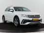 Volkswagen Tiguan 1.5 eHybrid Edition 20 SOH 93,3 % | R-Line | Trekhaak | LED | Camera | Apple Carplay |