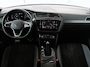 Volkswagen Tiguan 1.5 eHybrid Edition 20 SOH 93,3 % | R-Line | Trekhaak | LED | Camera | Apple Carplay |