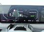 Kia EV3 GT-PlusLine 81.4 kWh - Draadloze Apple CarPlay / Android Auto - Stoel en stuurwiel verwarming - Panoramadak - Harman Kardon Audio - Dodehoek assistent - Fabrieksgarantie tot 05-2032