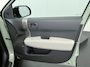 Kia EV3 GT-PlusLine 81.4 kWh - Draadloze Apple CarPlay / Android Auto - Stoel en stuurwiel verwarming - Panoramadak - Harman Kardon Audio - Dodehoek assistent - Fabrieksgarantie tot 05-2032