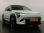 Kia EV3 GT-PlusLine 81.4 kWh - Draadloze Apple CarPlay / Android Auto - Stoel en stuurwiel verwarming - Panoramadak - Harman Kardon Audio - Dodehoek assistent - Fabrieksgarantie tot 05-2032