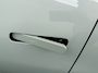 Kia EV3 GT-PlusLine 81.4 kWh - Draadloze Apple CarPlay / Android Auto - Stoel en stuurwiel verwarming - Panoramadak - Harman Kardon Audio - Dodehoek assistent - Fabrieksgarantie tot 05-2032