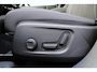 Volvo XC40 B4 Plus Black Edition | Panoramadak | Trekhaak | Verwarmbare voorstoelen, achterbank en stuurwiel | 360 graden camera | Premium audio by Harman Kardon | Apple carplay/Android auto