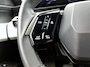Peugeot E-3008 SUV Allure Avantage 73 kWh 210pk | Accu 95% | 526km WLTP Actieradius | Navigatie | 360° Camera | Stuurverwarming | Adaptieve Cruise Control | Climate Control | Parkeersensoren v+a | Dodehoeksensor | Led koplampen | Keyless | Draadloze Apple Carplay / Android Auto + Telefoonlader | Donker getint glas | Trekhaak | 19" Lichtmetalen velgen |