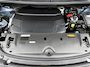 Peugeot E-3008 SUV Allure Avantage 73 kWh 210pk | Accu 95% | 526km WLTP Actieradius | Navigatie | 360° Camera | Stuurverwarming | Adaptieve Cruise Control | Climate Control | Parkeersensoren v+a | Dodehoeksensor | Led koplampen | Keyless | Draadloze Apple Carplay / Android Auto + Telefoonlader | Donker getint glas | Trekhaak | 19" Lichtmetalen velgen |