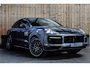 Porsche Cayenne Coupé 3.0 E-Hybrid *Pano*Sport Design*Sportuitlaat*Soft-Close*Sportstoelen*