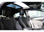 Peugeot 308 1.2 Hybrid 145 e-DCS6 GT | Panorama/schuifdak | Luxe stoelen | Focal | Trekhaak | Nieuw model | 5.000km |