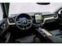 Volvo XC60 2.0 T6 Plug-in Hybrid AWD Ultra Dark | Trekhaak | Luchtvering | 360 Graden Camera | Panoramadak | Head-up Display | Harman Kardon Audio | Keyless Entry | Elektrische Achterklep | Elektrisch Verstelbare Voorstoelen | Stoelverwarming voor en achter | Cruise Control Adaptief | BLIS | Google Navigatie | Apple Carplay | Android Auto