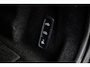 Volvo XC60 2.0 T6 Plug-in Hybrid AWD Ultra Dark | Trekhaak | Luchtvering | 360 Graden Camera | Panoramadak | Head-up Display | Harman Kardon Audio | Keyless Entry | Elektrische Achterklep | Elektrisch Verstelbare Voorstoelen | Stoelverwarming voor en achter | Cruise Control Adaptief | BLIS | Google Navigatie | Apple Carplay | Android Auto