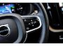 Volvo XC60 2.0 T6 Plug-in Hybrid AWD Ultra Dark | Trekhaak | Luchtvering | 360 Graden Camera | Panoramadak | Head-up Display | Harman Kardon Audio | Keyless Entry | Elektrische Achterklep | Elektrisch Verstelbare Voorstoelen | Stoelverwarming voor en achter | Cruise Control Adaptief | BLIS | Google Navigatie | Apple Carplay | Android Auto