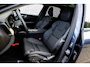 Volvo XC60 2.0 T6 Plug-in Hybrid AWD Ultra Dark | Trekhaak | Luchtvering | 360 Graden Camera | Panoramadak | Head-up Display | Harman Kardon Audio | Keyless Entry | Elektrische Achterklep | Elektrisch Verstelbare Voorstoelen | Stoelverwarming voor en achter | Cruise Control Adaptief | BLIS | Google Navigatie | Apple Carplay | Android Auto