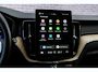 Volvo XC60 2.0 T6 Plug-in Hybrid AWD Ultra Dark | Trekhaak | Luchtvering | 360 Graden Camera | Panoramadak | Head-up Display | Harman Kardon Audio | Keyless Entry | Elektrische Achterklep | Elektrisch Verstelbare Voorstoelen | Stoelverwarming voor en achter | Cruise Control Adaptief | BLIS | Google Navigatie | Apple Carplay | Android Auto