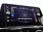 Volkswagen T-Roc 1.5 TSI R-Line Climate control, cruise, Apple CarPlay