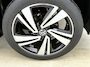 Volkswagen T-Roc 1.5 TSI R-Line Climate control, cruise, Apple CarPlay