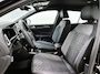 Volkswagen T-Roc 1.5 TSI R-Line Climate control, cruise, Apple CarPlay