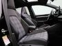 Volkswagen Golf 1.5 eHybrid GTE 272 PK| Origineel Nederlands | 1e Eigenaar | Panoramadak | Trekhaak | 360 Camera | 18 Inch Velgen | Stoelverwarming | Stuurwielverwarming | Navigatie