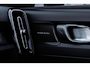 Volvo EX40 P5 Long Range Ultra Black Edition Europa 82 kWh | Google | Adaptieve Cruise Control | 360 Camera | DAB | Keyless | Getint Glas | Stoel-/Stuurverwarming | Warmtepomp | Harman Kardon Audio | Dodehoekdetectie | Elek. Achterklep | LED Koplampen | 20 inch Lichtmetalen Velgen