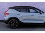 Volvo EX40 P5 Long Range Ultra Black Edition Europa 82 kWh | Google | Adaptieve Cruise Control | 360 Camera | DAB | Keyless | Getint Glas | Stoel-/Stuurverwarming | Warmtepomp | Harman Kardon Audio | Dodehoekdetectie | Elek. Achterklep | LED Koplampen | 20 inch Lichtmetalen Velgen