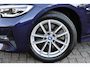 BMW 3-Serie Touring 320e Business Edition Plus | Leder | Camera | Stoelverwarming |