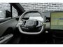 Lynk & Co 02 More 66 kWh | Klimaat warmtepomp | 445 km elektrisch bereik | Adaptive Cruise Control | Panoramadak | Harman Kardon Premium Audio Systeem | 360 graden camera | Dodehoekdetectie | Stoel/Stuurverwarming | Apple CarPlay/Android Auto | 20"LM-velgen | Elektrisch bedienbare voorstoelen met geheugenfunctie | Elektrisch bedienbare achterklep |