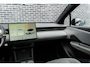 Lynk & Co 02 More 66 kWh | Klimaat warmtepomp | 445 km elektrisch bereik | Adaptive Cruise Control | Panoramadak | Harman Kardon Premium Audio Systeem | 360 graden camera | Dodehoekdetectie | Stoel/Stuurverwarming | Apple CarPlay/Android Auto | 20"LM-velgen | Elektrisch bedienbare voorstoelen met geheugenfunctie | Elektrisch bedienbare achterklep |