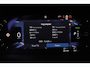 Volvo V60 T6 Recharge AWD Plus Dark - IntelliSafe Assist & Surround - 360º Camera - Harman Kardon audio - Adaptieve LED koplampen - Verwarmde voorstoelen, stuur & achterbank - Parkeersensoren voor & achter - Elektr. bedienb. voorstoelen met geheugen - Extra getint glas - 19' LMV