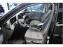 Volkswagen Tiguan 1.5 eHybrid Life carplay pano camera led trekhaak !!