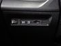 Peugeot 308 SW 1.6 Plug-in Hybrid 180 Allure 180Pk Automaat (APPLE CARPLAY, GROOT NAVI, 360 CAMERA, LEDER, SPORTSTOELEN, GETINT GLAS, ADAPTIVE CRUISE, KEYLESS, NIEUWSTAAT)