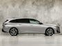Peugeot 308 SW 1.6 Plug-in Hybrid 180 Allure 180Pk Automaat (APPLE CARPLAY, GROOT NAVI, 360 CAMERA, LEDER, SPORTSTOELEN, GETINT GLAS, ADAPTIVE CRUISE, KEYLESS, NIEUWSTAAT)