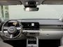 Hyundai Kona Electric Premium Sky 65.4 kWh | SOH 98% | Schuif-Kanteldak | Wit Lederen Bekleding | Stoelventilatie | Stoel & Stuurverwarming | 360 Camera | Parkeersensoren Voor & Achter