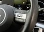 Hyundai Kona Electric Premium Sky 65.4 kWh | SOH 98% | Schuif-Kanteldak | Wit Lederen Bekleding | Stoelventilatie | Stoel & Stuurverwarming | 360 Camera | Parkeersensoren Voor & Achter