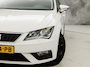 SEAT Leon ST 1.0 TSI Sport (PANORAMADAK, APPLE CARPLAY, CLIMATE, STOELVERWARMING, CAMERA, SPORTSTOELEN, TREKHAAK, GETINT GLAS, CRUISE, NIEUWSTAAT)