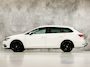 SEAT Leon ST 1.0 TSI Sport (PANORAMADAK, APPLE CARPLAY, CLIMATE, STOELVERWARMING, CAMERA, SPORTSTOELEN, TREKHAAK, GETINT GLAS, CRUISE, NIEUWSTAAT)