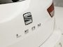 SEAT Leon ST 1.0 TSI Sport (PANORAMADAK, APPLE CARPLAY, CLIMATE, STOELVERWARMING, CAMERA, SPORTSTOELEN, TREKHAAK, GETINT GLAS, CRUISE, NIEUWSTAAT)
