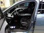 Peugeot e-5008 GT Avantage 73 kWh 7p | Fase 3 laden | SOH 100% | Luxe stoelen | Elektrische verstelbare stoelen | Alcantara | NL auto |