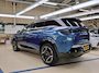 Peugeot e-5008 GT Avantage 73 kWh 7p | Fase 3 laden | SOH 97% | Luxe stoelen | Elektrische verstelbare stoelen | Alcantara | NL auto |