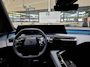 Peugeot e-5008 GT Avantage 73 kWh 7p | Fase 3 laden | SOH 97% | Luxe stoelen | Elektrische verstelbare stoelen | Alcantara | NL auto |