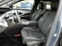 Peugeot e-5008 GT Exclusive 73 kWh 7p | Fase 3 laden | SOH 99% | Lederen bekleding | Massage | Trekhaak | 20 Inch | NL auto |
