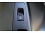 Ford Puma 1.0-125pk EcoBoost Mild-Hybrid Titanium. Z.g.a.n., slechts 3.700km ! Fabrieksgarantie t/m 15-04-2029 ! Autm. airco, navigatie, bluetooth telefoonvoor., winterpakket, rij assistent pakket, metallic lak, etc.