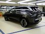 Peugeot e-5008 GT Exclusive 73 kWh 7p | Fase 3 laden | SOH 100% | Panorama/schuifdak | Lederen bekleding | Trekhaak | Massage | NL auto |