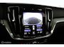 Volvo V60 2.0 T6 Recharge AWD Inscription | Adaptieve Cruise | Massage | Stoelventilatie | SOH 96% | Panoramadak | 360 Camera | Trekhaak | Harman Kardon | Gelaagd Glas | HUD | Verwarmbare Voorstoelen & Stuurwiel | BLISS