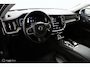 Volvo V60 2.0 T6 Recharge AWD Inscription | Adaptieve Cruise | Massage | Stoelventilatie | SOH 96% | Panoramadak | 360 Camera | Trekhaak | Harman Kardon | Gelaagd Glas | HUD | Verwarmbare Voorstoelen & Stuurwiel | BLISS