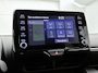 Toyota Yaris 1.5 Hybrid Business Plus | Blauw Gewrapt | Head-Up Display | Dodehoek detectie | Parkeersensoren voor+achter | Navigatie | Climate Control | Draadloze telefoonlader | Achteruitrijcamera |